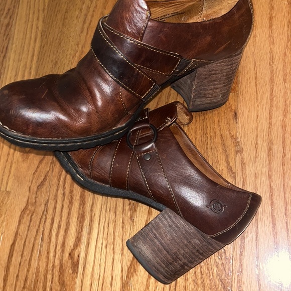 Born Women's Haddon Brown Leather Slip-On Low Ankle Block Heels Booties US 9 - Picture 4 of 6